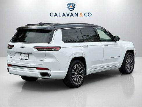 Used 2024 Jeep Grand Cherokee L Summit AWD/4WD image 7