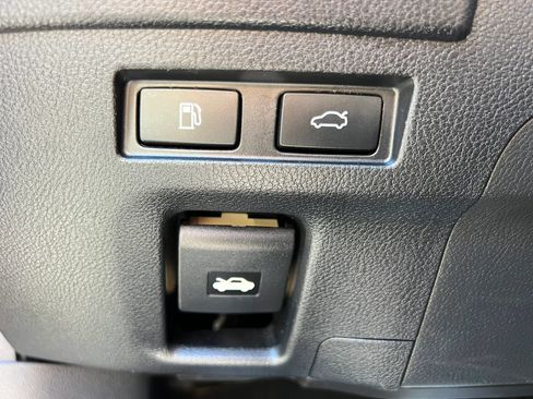 Used 2019 Lexus ES 350 w/ Premium Package FWD image 39