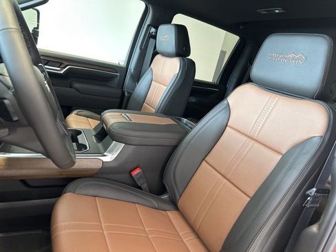 New 2026 Chevrolet Silverado 2500 High Country w/ High Country Premium Package image 12