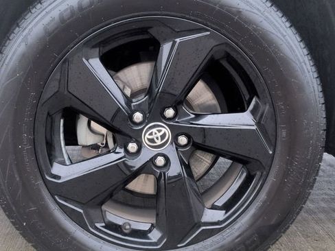 Certified 2020 Toyota RAV4 XSE image 11