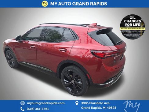 Used 2023 Buick Envision Essence w/ Sport Touring Package AWD/4WD image 5