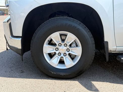 Used 2021 Chevrolet Silverado 1500 LT AWD/4WD image 10