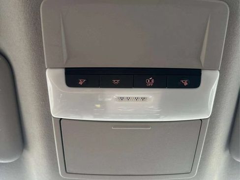 Used 2024 Nissan Sentra SV FWD image 28