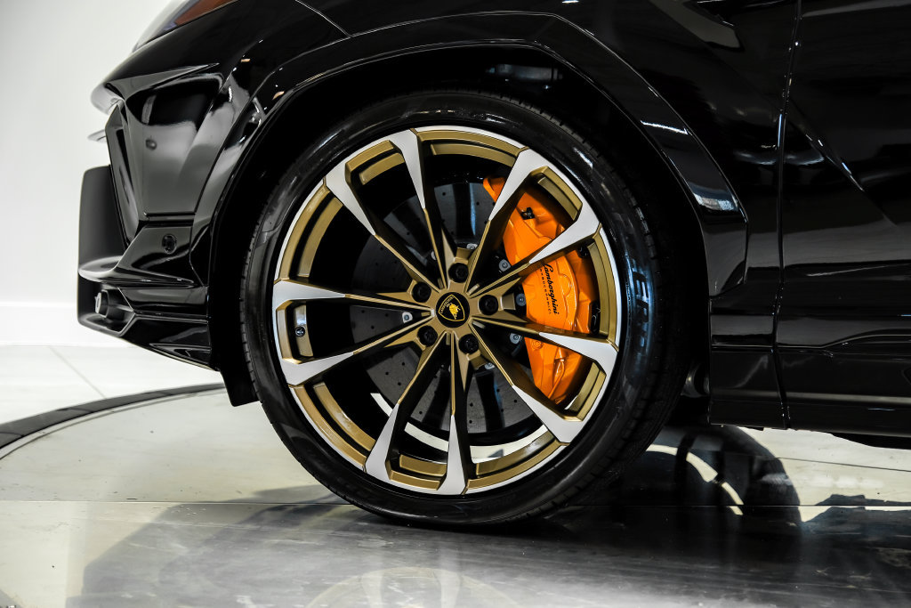 Used 2024 Lamborghini Urus S AWD/4WD image 76