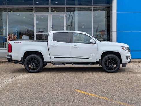 Certified 2019 Chevrolet Colorado LT w/ Colorado RST Special Edition image 2