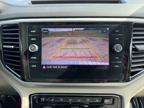 Used 2019 Volkswagen Atlas SEL AWD/4WD image 39