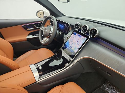 Certified 2025 Mercedes-Benz GLC 350e 4MATIC image 18
