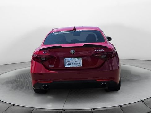 Used 2019 Alfa Romeo Giulia AWD w/ Cold Weather Package image 4