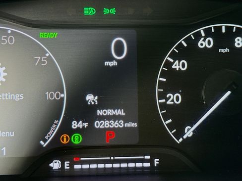 Certified 2025 Honda Civic Sport image 13