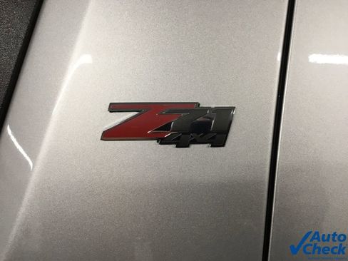 Used 2012 Chevrolet Avalanche LT w/ Suspension Package, Off-Road AWD/4WD image 20