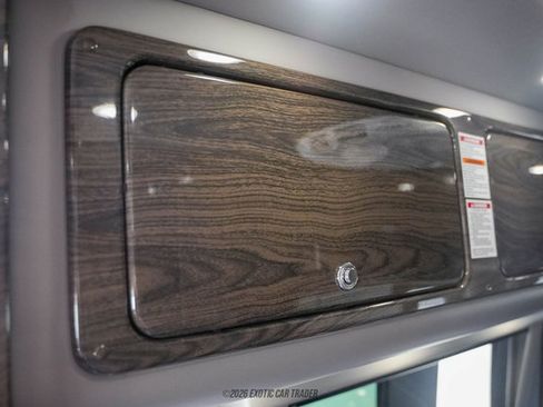 Used 2017 Mercedes-Benz Sprinter 3500 image 70