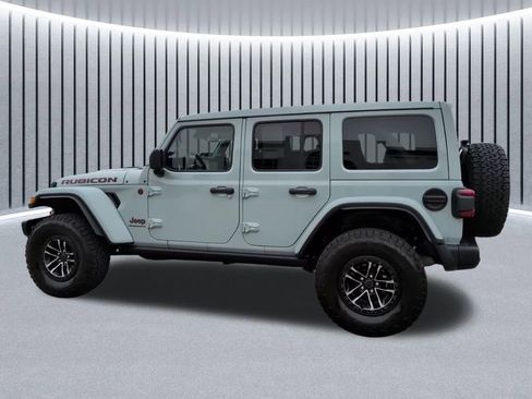 Used 2024 Jeep Wrangler Unlimited Rubicon image 14