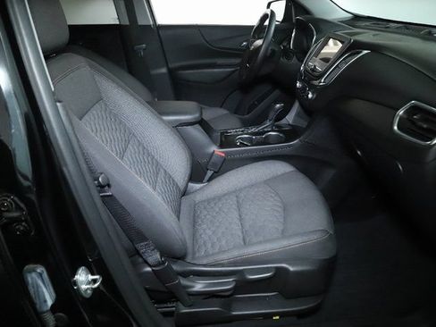 Used 2019 Chevrolet Equinox LT w/ Driver Convenience Package FWD image 32