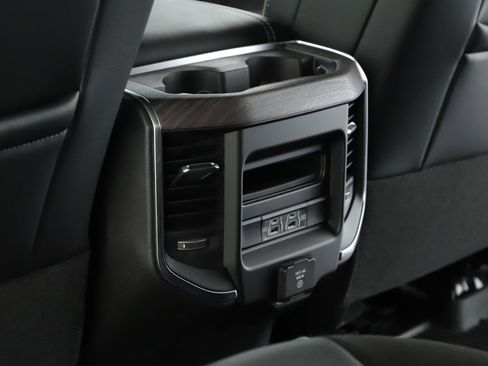 Used 2025 RAM 2500 Laramie w/ Night Edition image 6