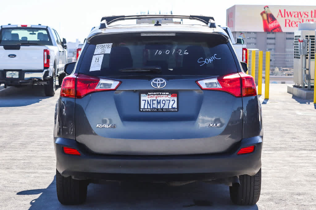 Used 2015 Toyota RAV4 XLE FWD image 5