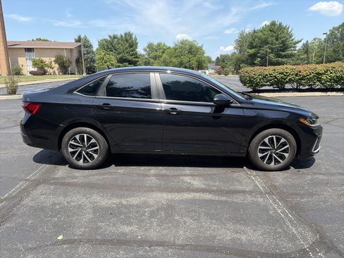 Used 2026 Volkswagen Jetta S FWD image 4