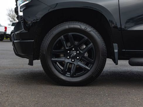 New 2026 Chevrolet Silverado 1500 RST w/ Dark Appearance Package image 16