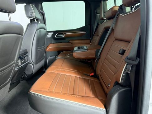 Used 2024 GMC Sierra 1500 Denali Ultimate image 26