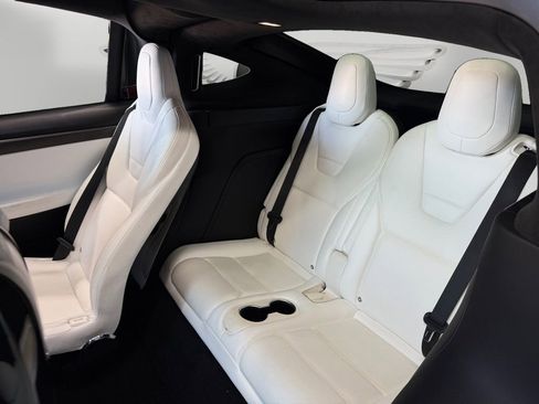 Used 2016 Tesla Model X Performance image 13