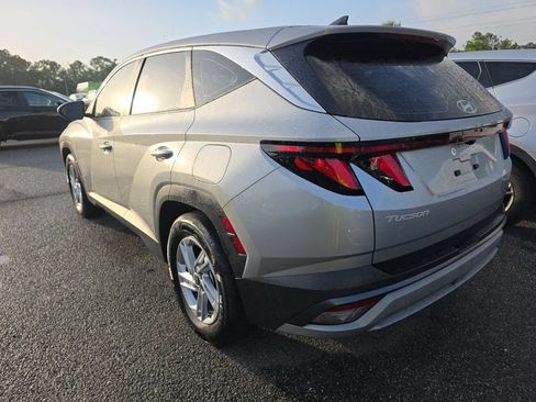 Used 2025 Hyundai Tucson SE FWD image 4