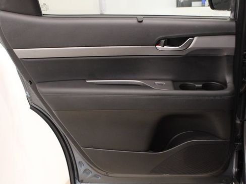 Used 2021 Hyundai Palisade SEL w/ Premium Package FWD image 27