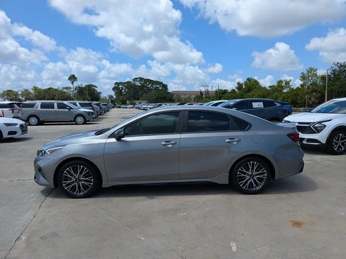 Certified 2022 Kia Forte GT-Line w/ GT-Line Premium Package FWD image 5