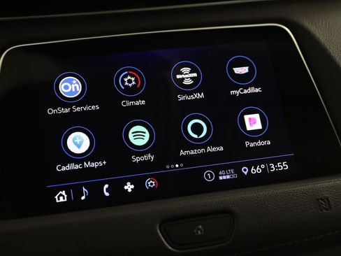 Used 2020 Cadillac XT4 Premium Luxury w/ Cold Weather Package FWD image 33
