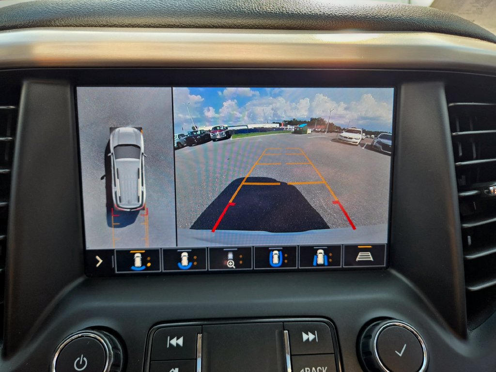 Used 2020 GMC Acadia Denali w/ Technology Package FWD image 37