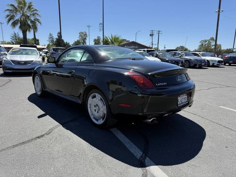 Used 2004 Lexus SC 430 Convertible RWD image 5