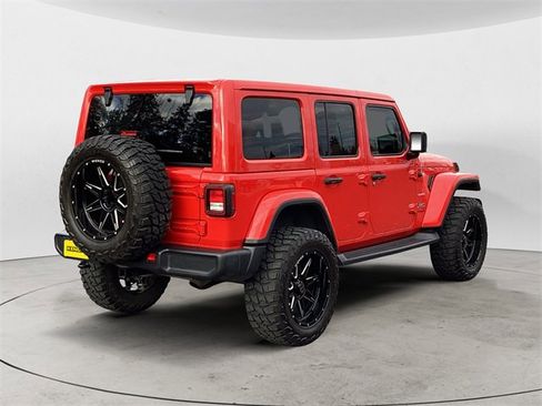 Used 2020 Jeep Wrangler Unlimited Sahara w/ Uconnect 4C Nav & Sound Group image 5