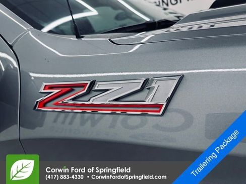 Used 2025 Chevrolet Silverado 1500 LT Trail Boss w/ Convenience Package II image 8