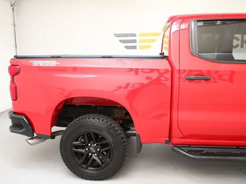 Used 2020 Chevrolet Silverado 1500 Custom Trail Boss w/ Custom Convenience Package AWD/4WD image 11