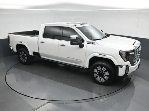Used 2024 GMC Sierra 2500 Denali w/ Denali Reserve Package AWD/4WD image 76