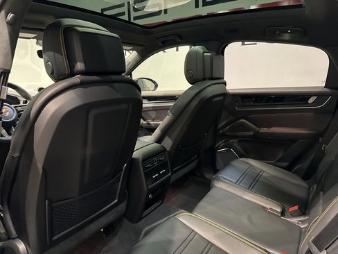 Used 2025 Porsche Cayenne GTS image 34