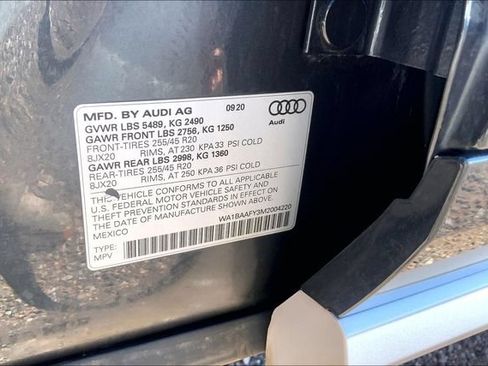 Used 2021 Audi Q5 Prestige w/ Premium Plus Package AWD/4WD image 34