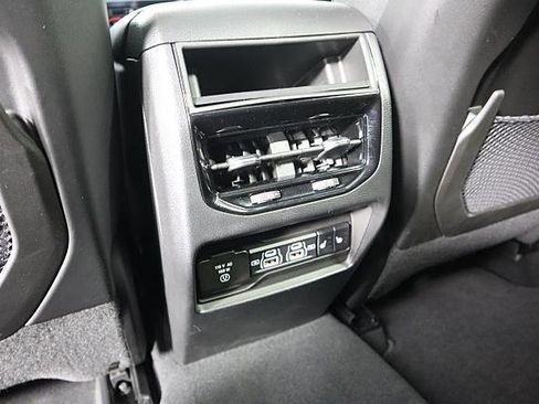 Used 2022 Jeep Grand Cherokee Limited 4xe image 19