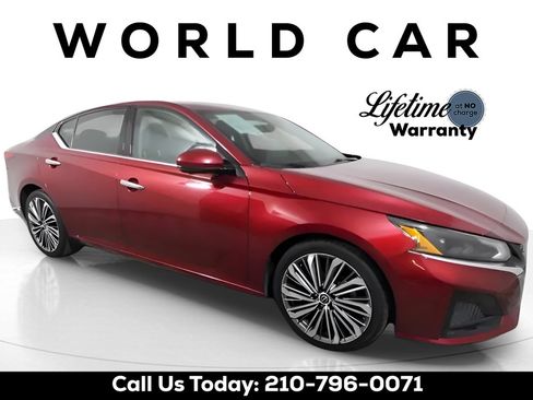 Used 2023 Nissan Altima 2.5 SL FWD image 1
