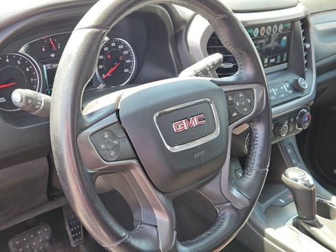 Used 2017 GMC Acadia SLE w/ Driver Alert Package I AWD/4WD image 9