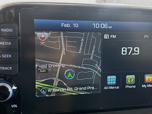 Used 2020 Hyundai Santa Fe Limited image 22