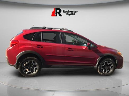 Used 2016 Subaru Crosstrek 2.0i Premium image 3