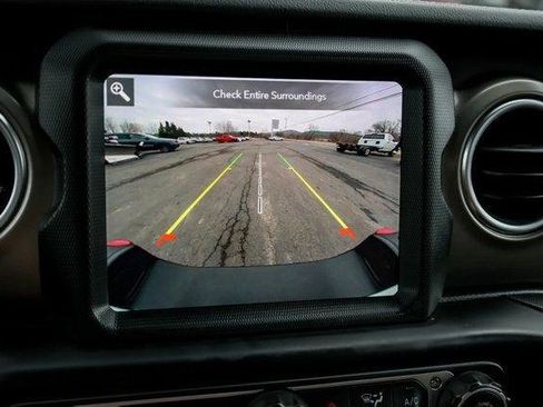 Certified 2020 Jeep Gladiator Rubicon AWD/4WD image 22