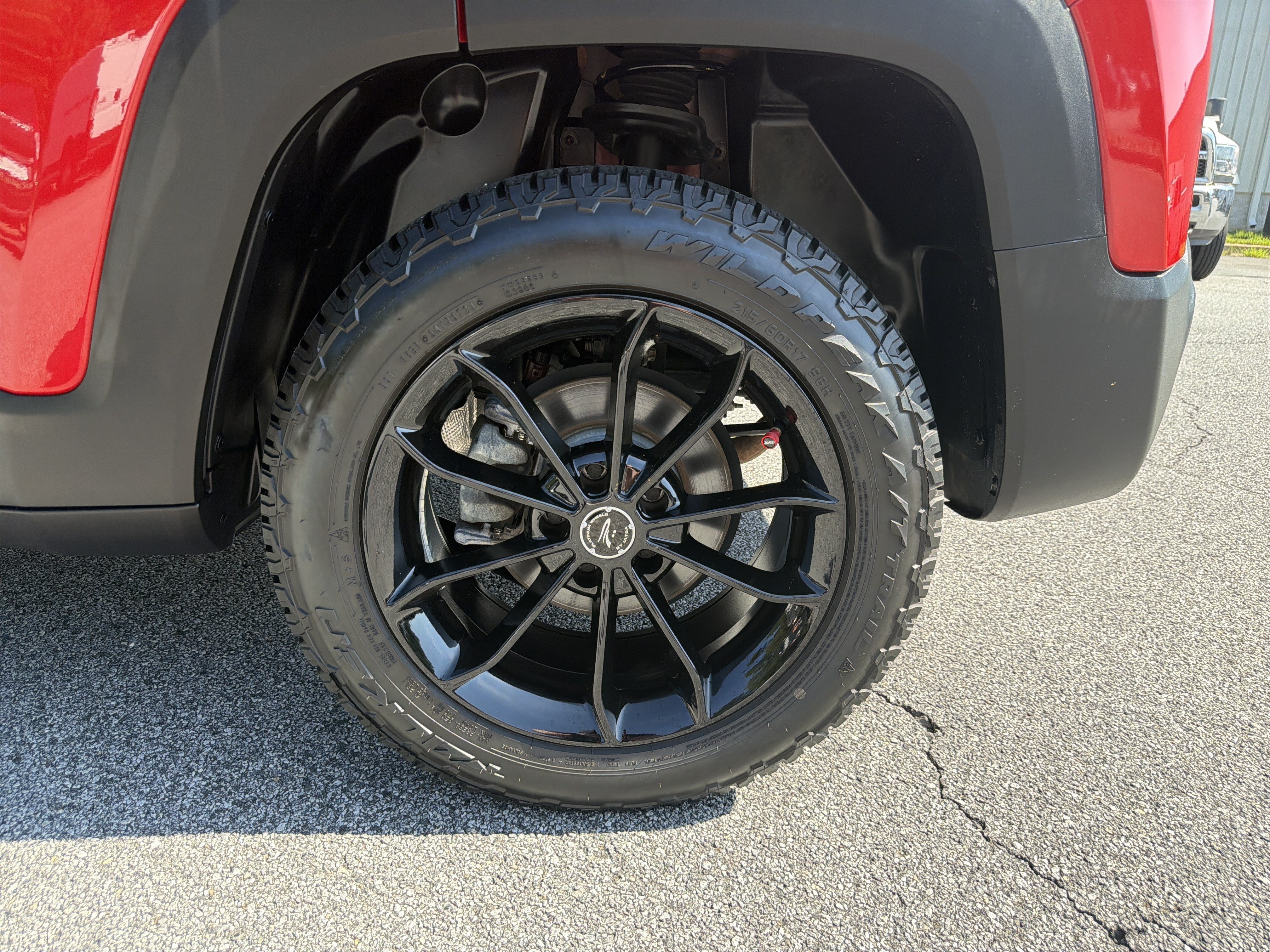 Used 2023 Jeep Renegade Latitude AWD/4WD image 22