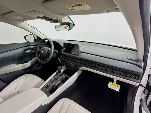 New 2026 Honda Accord LX image 27