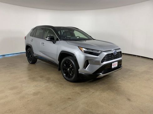 Used 2024 Toyota RAV4 XSE w/ Advanced Technology Package AWD/4WD image 5