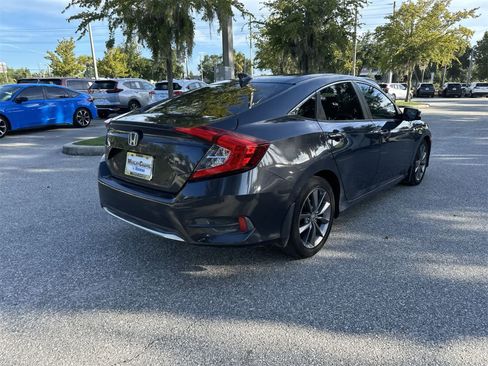 Used 2019 Honda Civic EX image 6