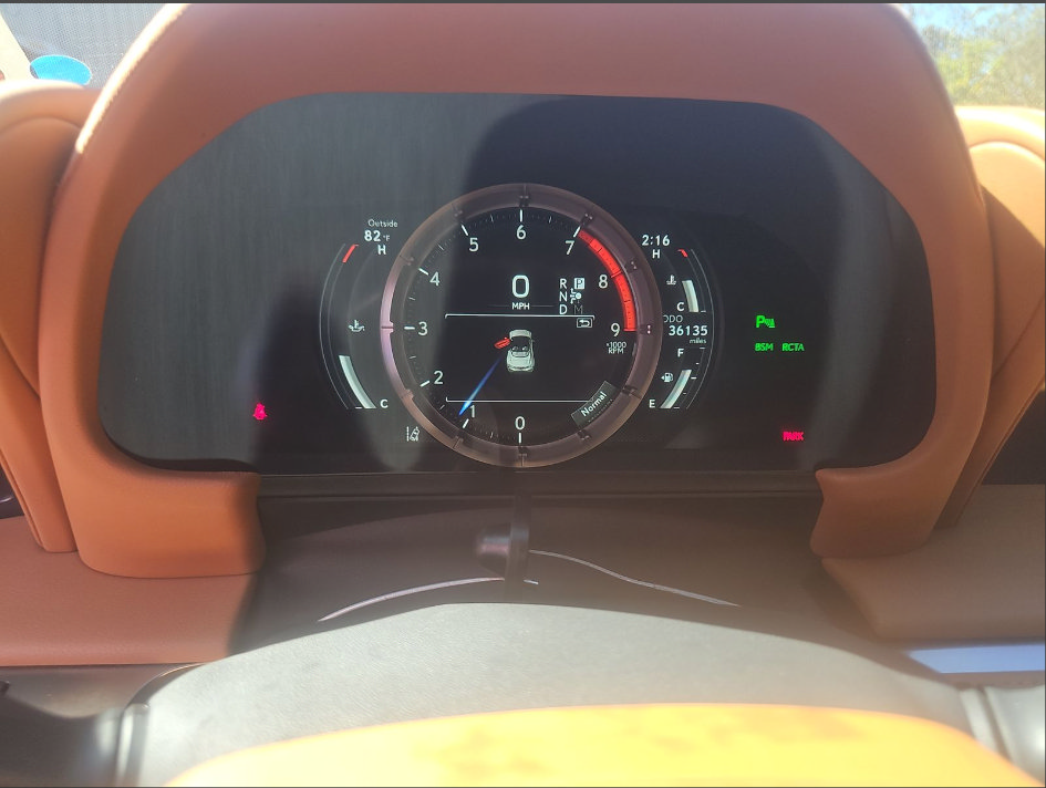Used 2021 Lexus LC 500 Convertible w/ Touring Package RWD image 4