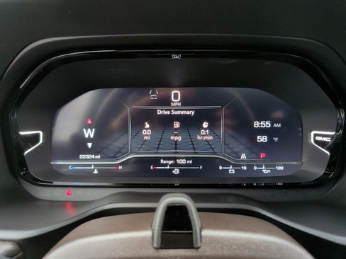 Used 2023 GMC Yukon Denali w/ Advanced Technology Package image 16