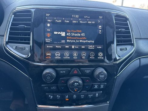 Used 2021 Jeep Grand Cherokee High Altitude AWD/4WD image 19