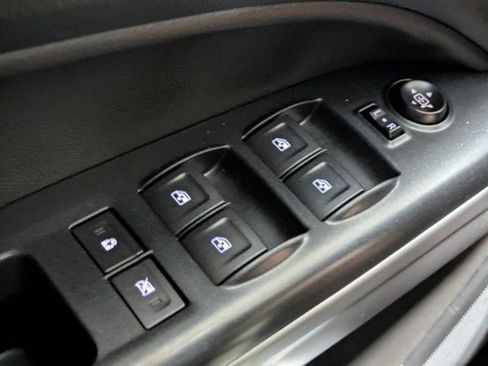 Used 2022 Chevrolet Colorado ZR2 w/ LPO, Power Package image 21