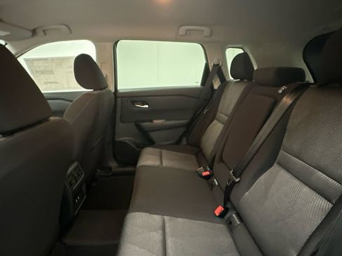 New 2026 Nissan Rogue SV AWD/4WD image 17